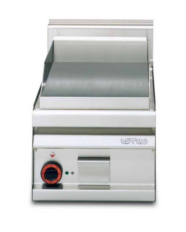 Electric fry top AFP / FTL-4ET with smooth plate