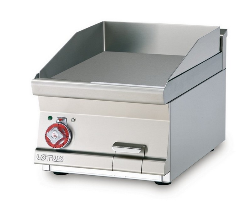 Electric fry top AFP / FTLT-64ETS with smooth chrome plate