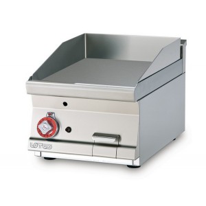AFP / FTLT-64GS gas fry top with smooth chrome plate